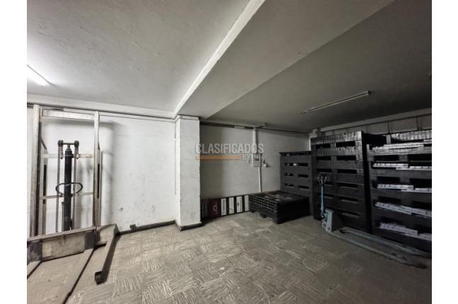Edificios, Venta, Uribe Uribe - $1.300.000.000