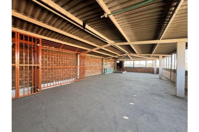 Edificios, Venta, Uribe Uribe - $1.300.000.000