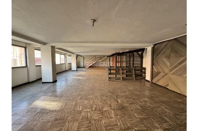 Edificios, Venta, Uribe Uribe - $1.300.000.000
