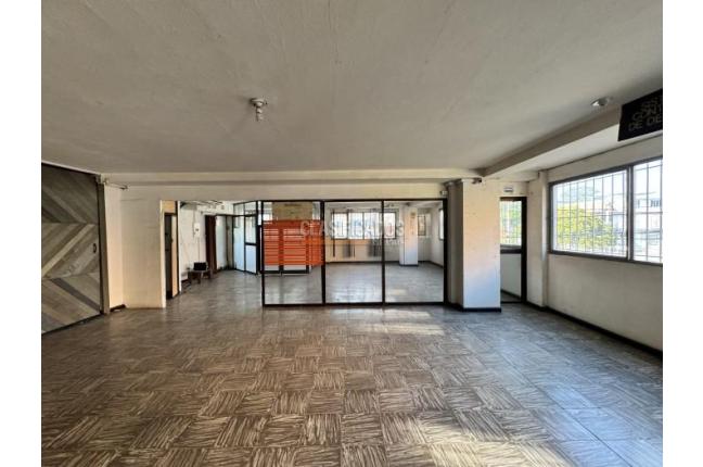 Edificios, Venta, Uribe Uribe - $1.300.000.000