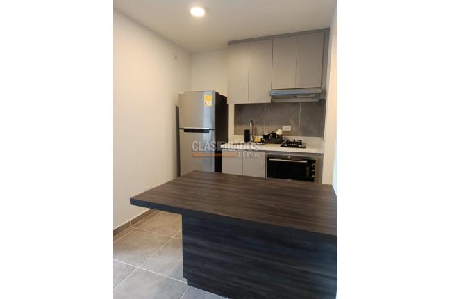 Apartaestudios, Alquiler, Dos Quebradas - $2.200.000