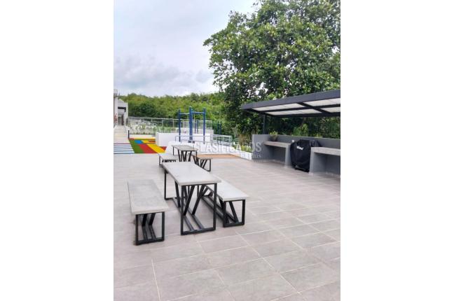 Apartaestudios, Alquiler, Dos Quebradas - $2.200.000