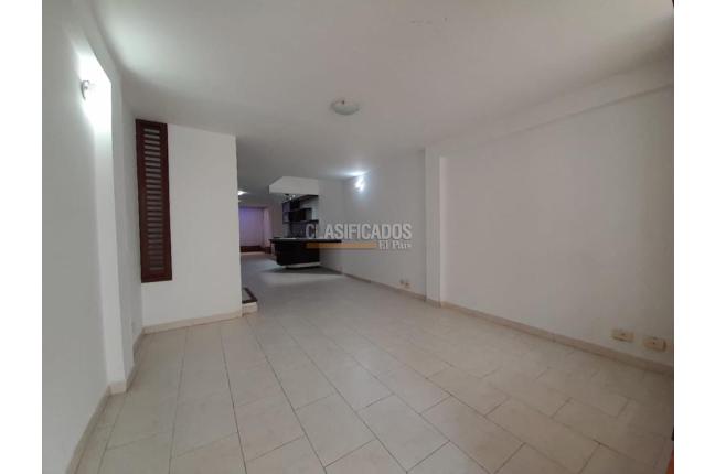 Casas, Alquiler, Calicanto - $2.900.000