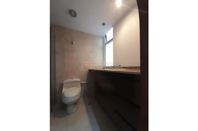 Casas, Alquiler, Calicanto - $2.900.000