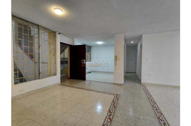 Apartamentos, Venta, Miraflores - $210.000.000