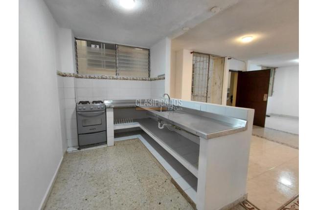 Apartamentos, Venta, Miraflores - $210.000.000