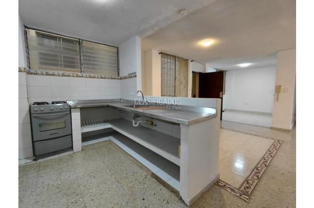 Apartamentos, Venta, Miraflores - $210.000.000