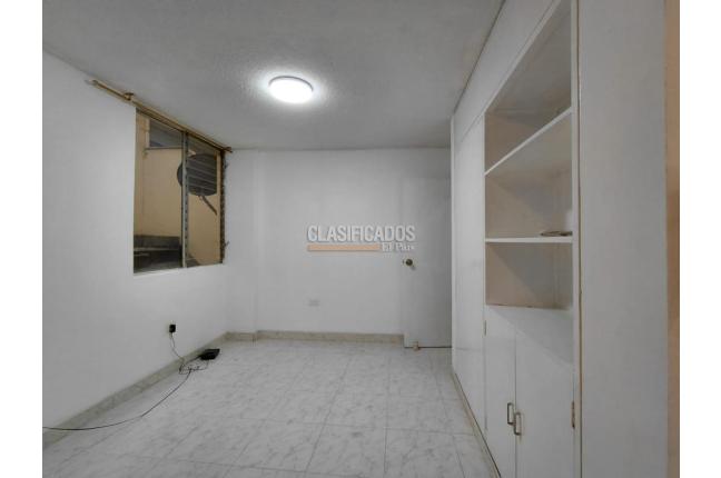 Apartamentos, Venta, Miraflores - $210.000.000