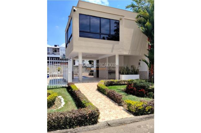 Casas, Venta, La Hacienda - $980.000.000