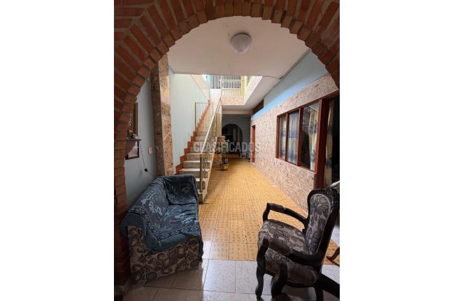 Casas, Venta, Yumbo - $1.600.000.000