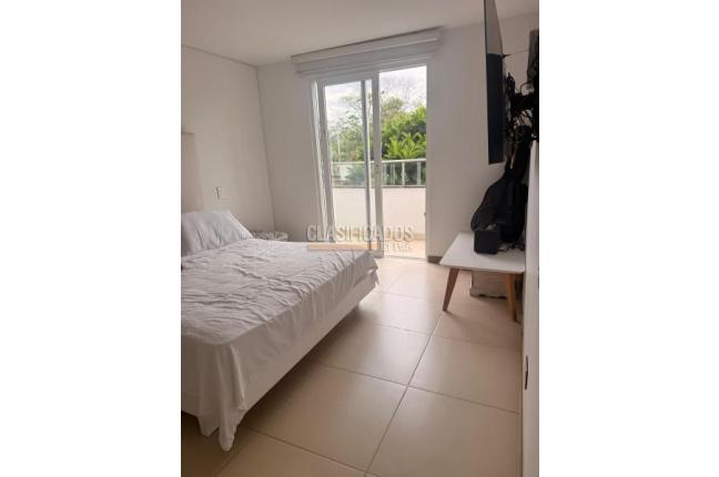 Apartamentos, Venta en Pance
