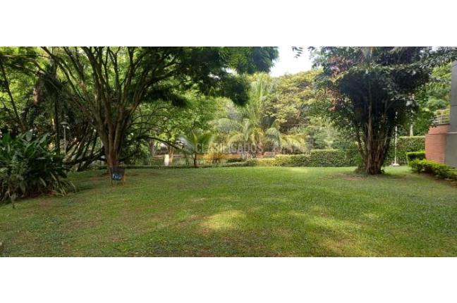 Apartamentos, Venta en Ciudad Jardín