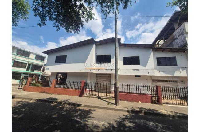 Casas, Venta en Nápoles