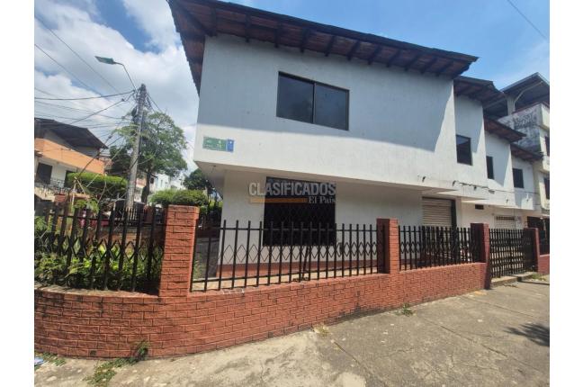 Casas, Venta, Nápoles - $700.000.000