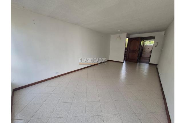 Apartamentos, Venta, Centro Ccial. Unicentro - $369.000.000