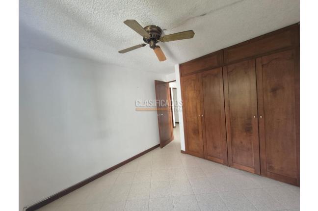Apartamentos, Venta, Centro Ccial. Unicentro - $369.000.000