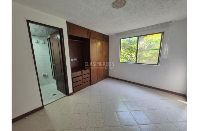Apartamentos, Venta, Centro Ccial. Unicentro - $369.000.000