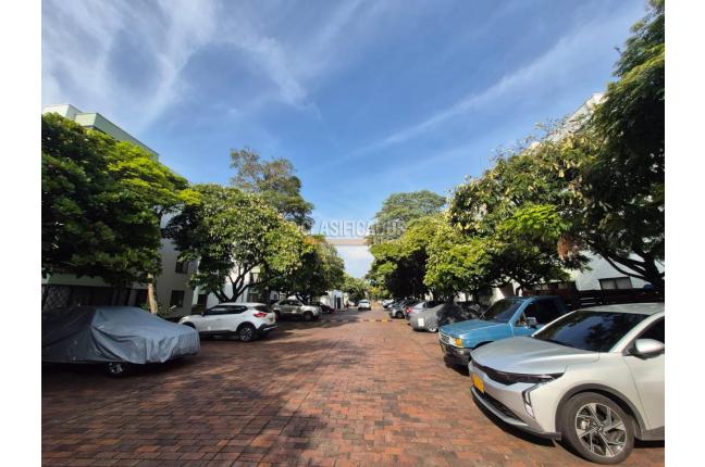 Apartamentos, Venta, Centro Ccial. Unicentro - $369.000.000