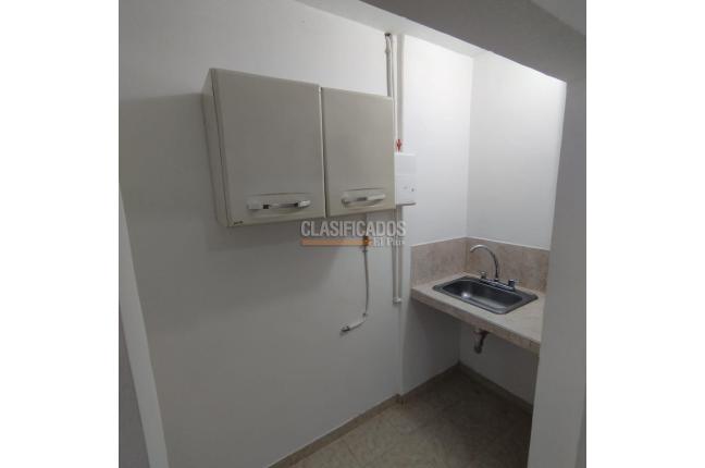 Locales y Bodegas, Alquiler, Meléndez - $2.400.000