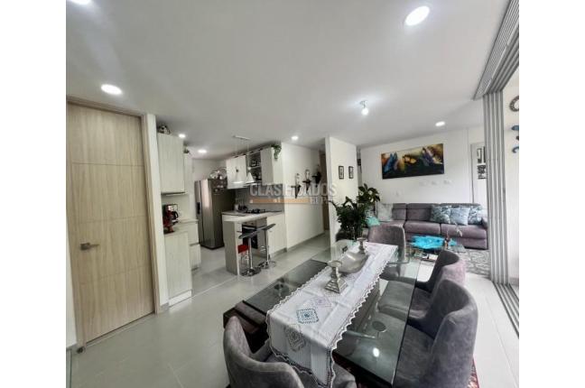Apartamentos, Venta, Cristales - $580.000.000