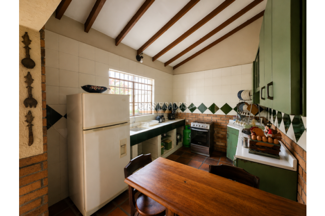 Casas, Venta, Champagñat - $720.000.000