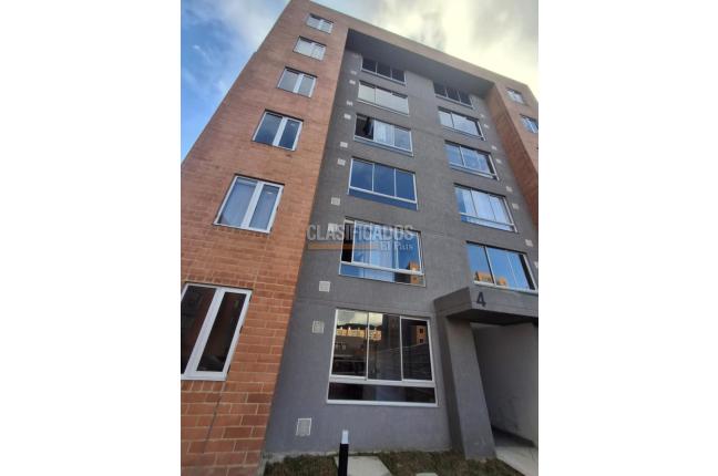 Apartamentos, Alquiler en Chía
