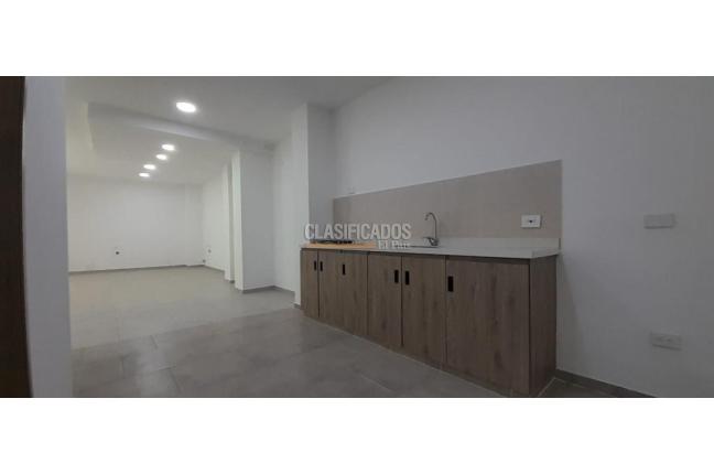 Locales y Bodegas, Alquiler, Capri - $8.660.000