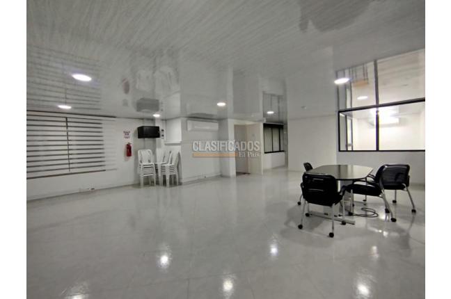 Oficinas y Consultorios, Alquiler, La Flora - $5.500.000