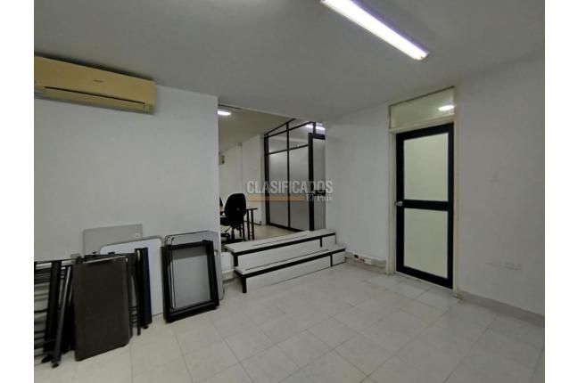Oficinas y Consultorios, Alquiler, La Flora - $4.700.000