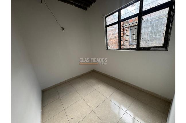 Casas, Alquiler, San Judas - $900.000