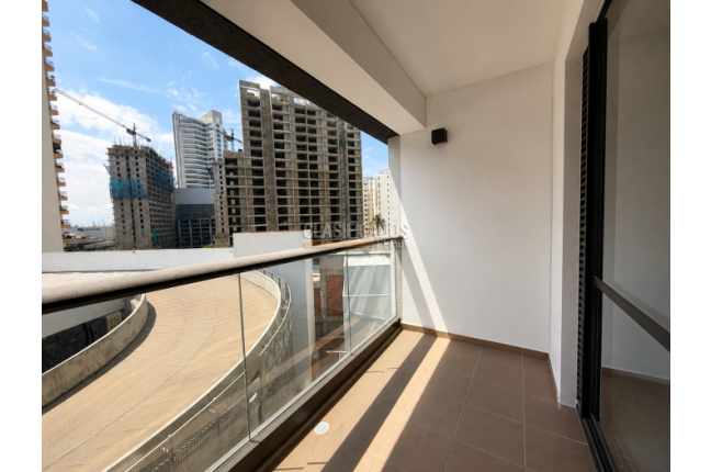 Apartaestudios, Alquiler, Chipichape - $1.800.000