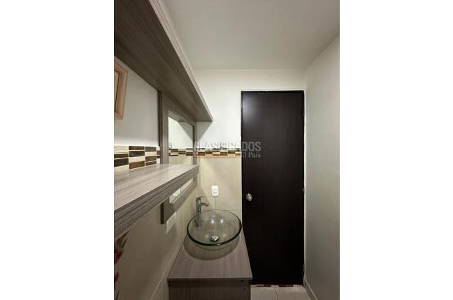 Apartamentos, Venta en Primero de Mayo