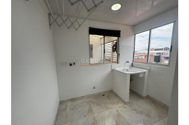 Casas, Alquiler, Departamental - $1.100.000
