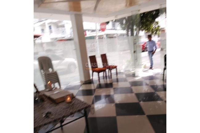 Locales y Bodegas, Alquiler, Cartagena - $1.700.000