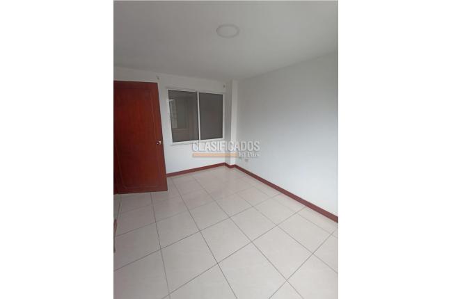 Apartamentos, Alquiler, Primero de Mayo - $1.400.000