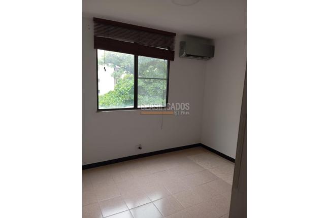 Apartamentos, Venta, Multicentro - $350.000.000