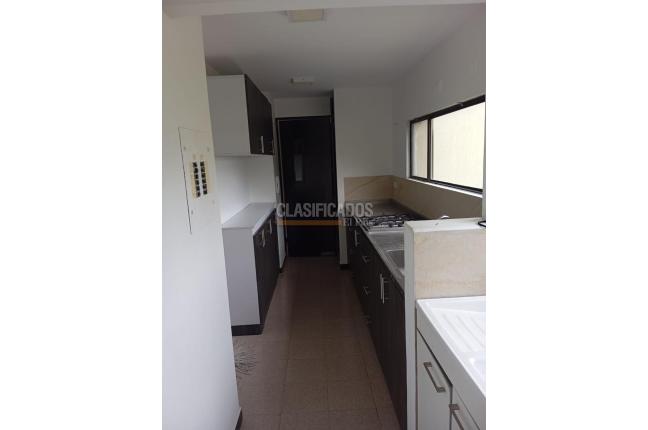 Apartamentos, Venta, Multicentro - $350.000.000