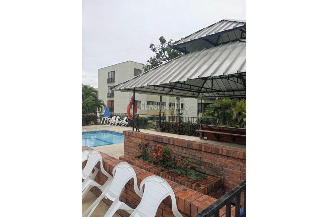 Apartamentos, Venta, Multicentro - $350.000.000