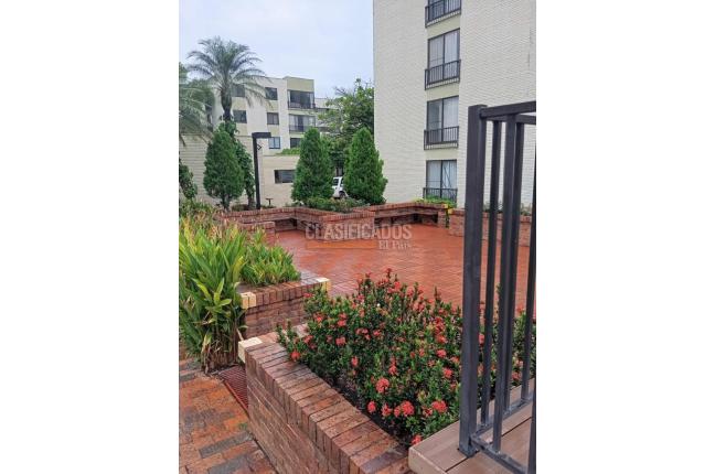 Apartamentos, Venta, Multicentro - $350.000.000