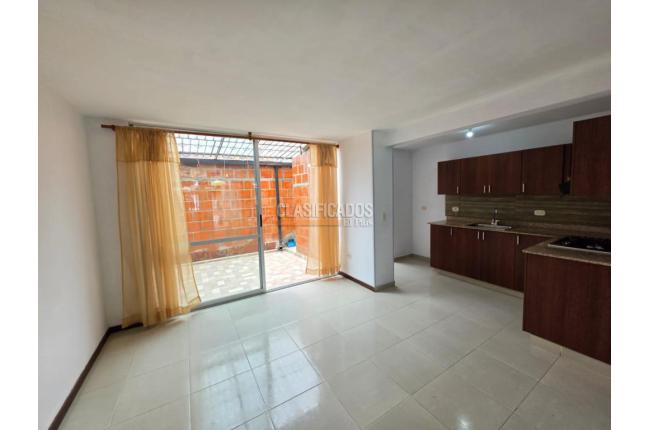 Casas, Alquiler, Palmira - $1.400.000