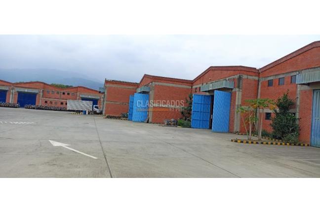 Locales y Bodegas, Alquiler, Acopi - $8.500.000