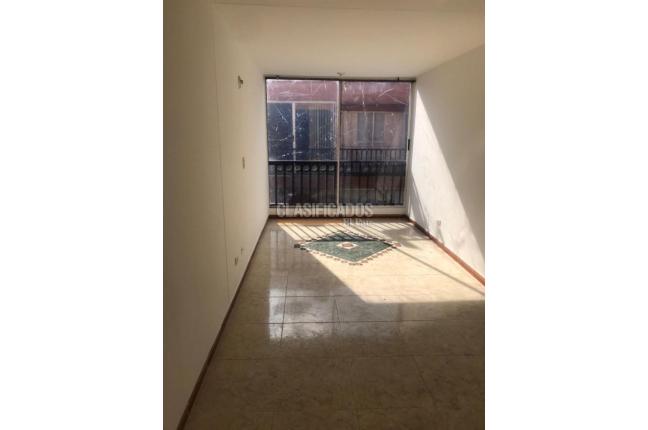 Apartamentos, Alquiler en Primero de Mayo