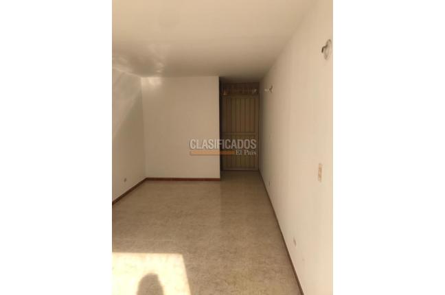 Apartamentos, Alquiler, Primero de Mayo - $1.400.000