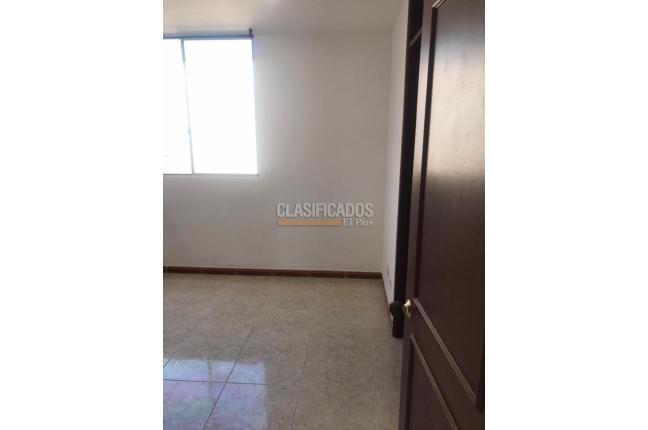 Apartamentos, Alquiler, Primero de Mayo - $1.400.000
