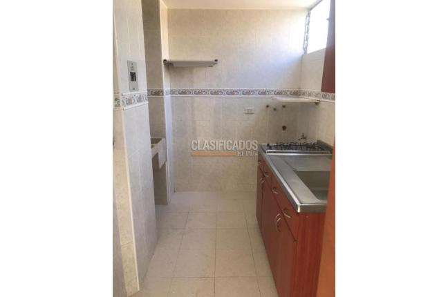 Apartamentos, Alquiler, Primero de Mayo - $1.400.000