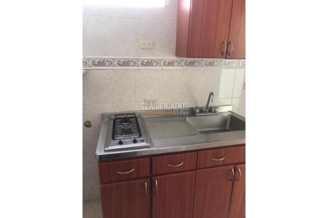 Apartamentos, Alquiler, Primero de Mayo - $1.400.000