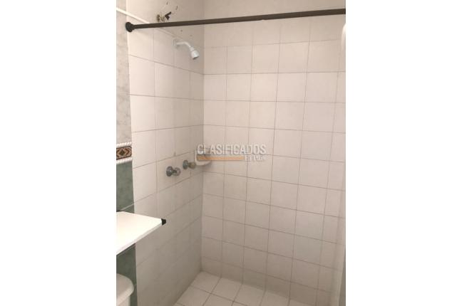 Apartamentos, Alquiler, Primero de Mayo - $1.400.000