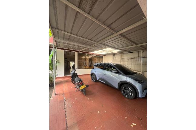 Casas, Venta en Pampalinda