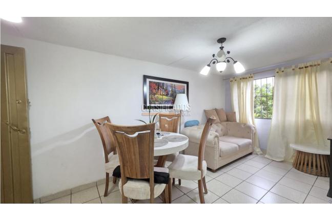 Apartamentos, Venta en Cañaverales