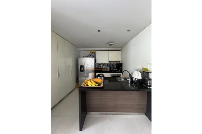 Apartamentos, Venta en Arboleda